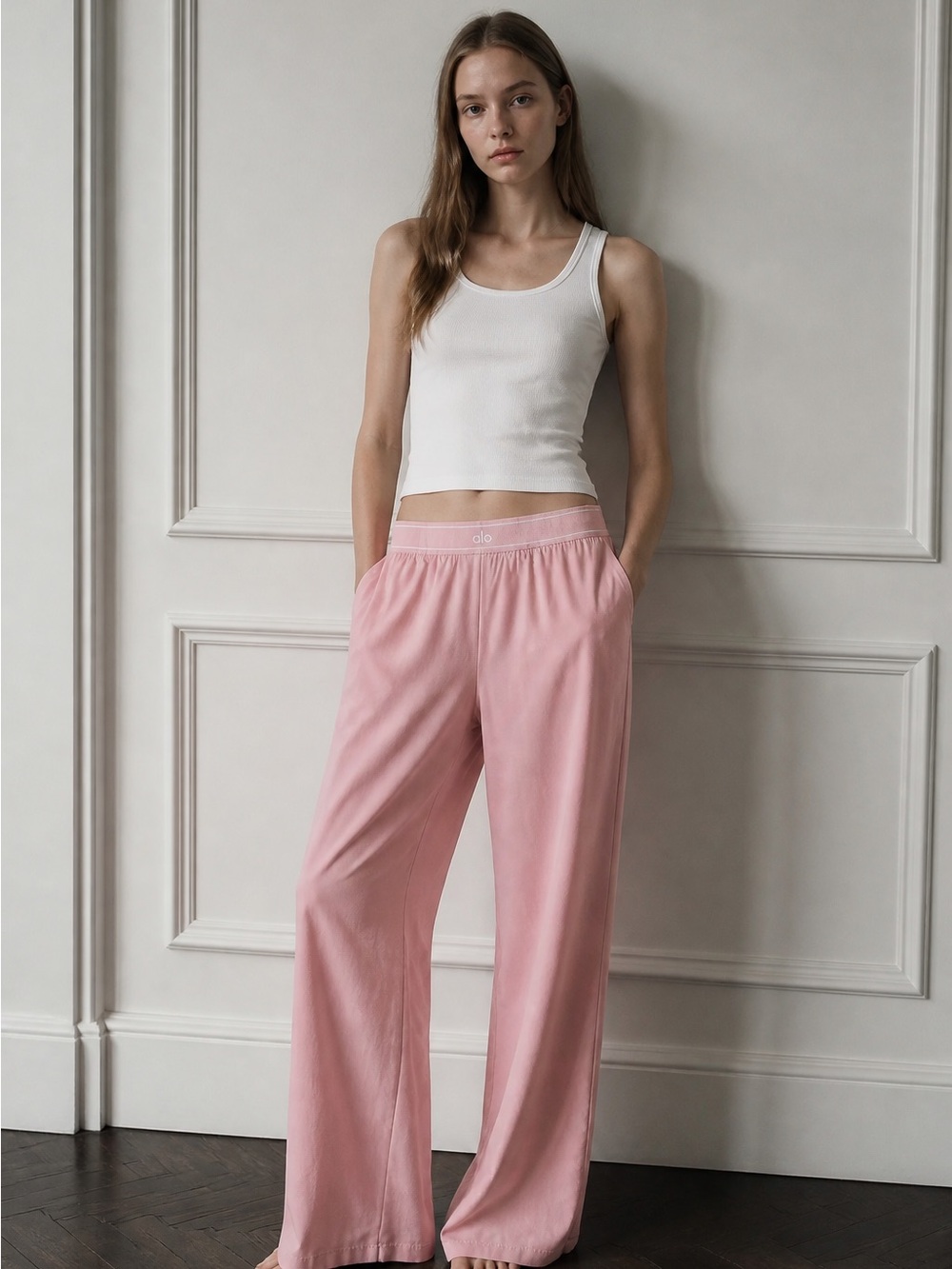 ALO Yoga Wide-Leg High-Rise Pants in Dusty Rose - Picture 4 of 16